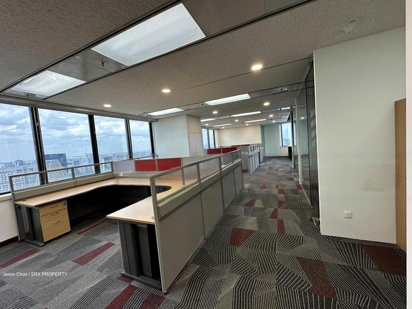 United Square (D11), Office #464418871